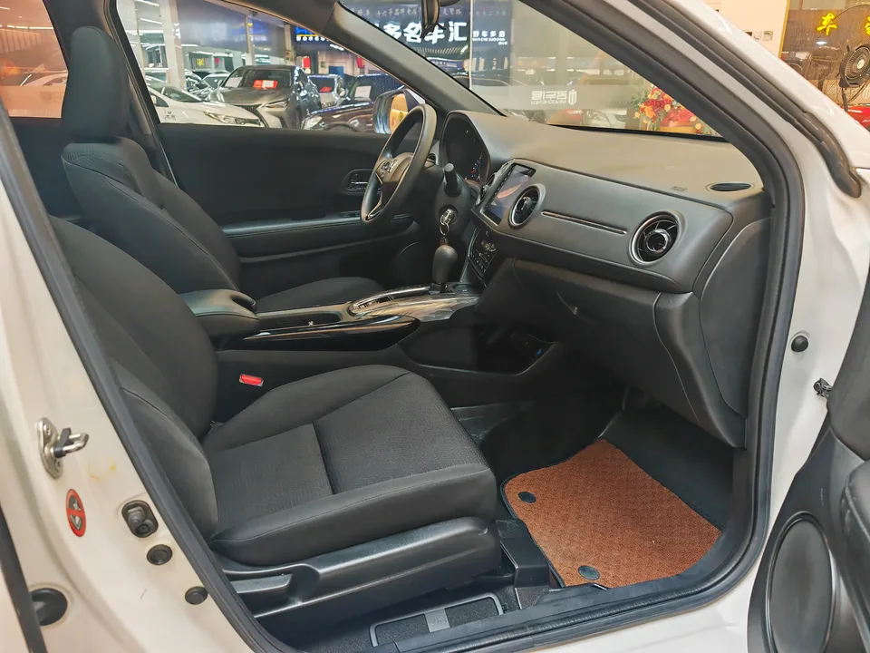 Honda WR-V HondaXR-V 2021 220TURBO CVT Comfort Edition 2022 — миниатюра 3