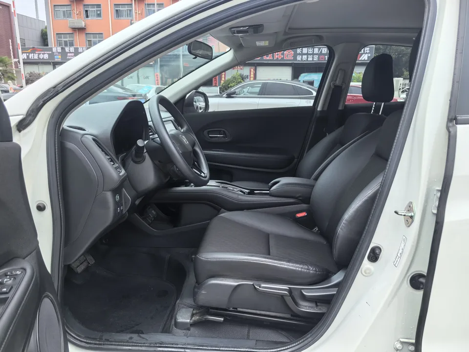 Honda VEZEL Binzhi 2020 1.5L CVT Pioneer Edition 2022 — thumbnail 5