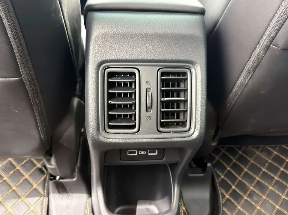Honda VEZEL Binzhi 2023 1.5L CVT Technology Edition 2023 — thumbnail 3