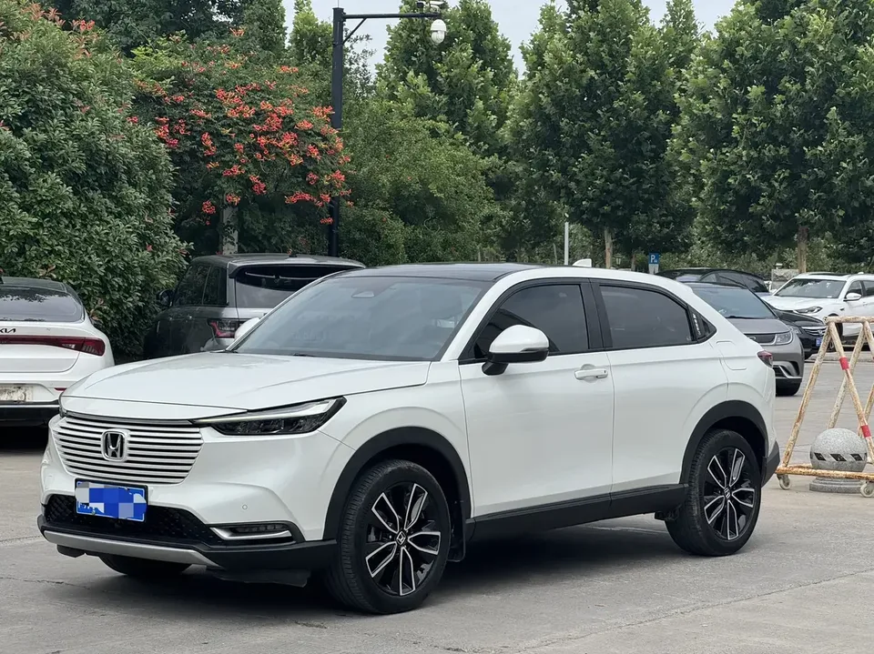Honda VEZEL Binzhi 2023 1.5L CVT Deluxe Edition 2023 — photo 1, buy with delivery to Moscow