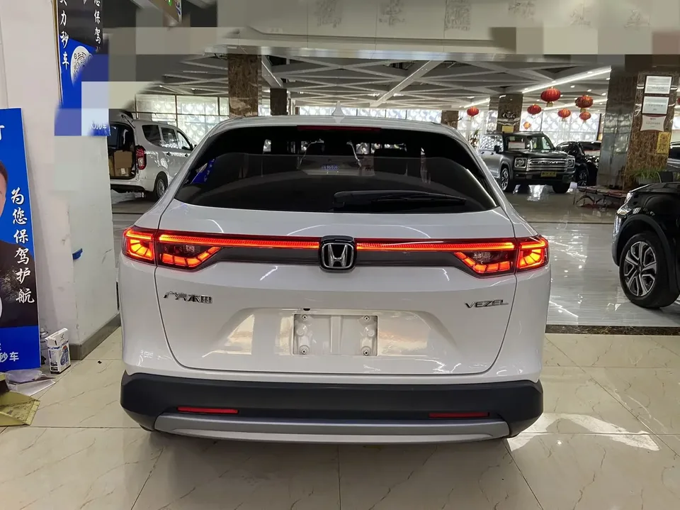 Honda VEZEL Binzhi 2023 1.5L CVT Technology Edition 2023 — thumbnail 2