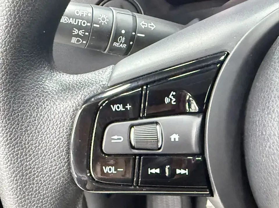 Honda VEZEL Binzhi 2023 1.5L CVT Technology Edition 2023 — thumbnail 5