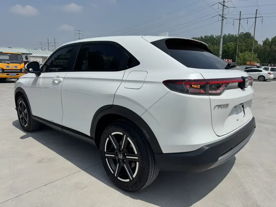 Honda VEZEL Binzhi 2023 1.5L CVT Elite Edition 2023 — thumbnail 2