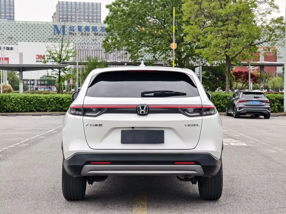 Honda VEZEL Binzhi 2023 1.5L CVT Technology Edition 2023 — thumbnail 2