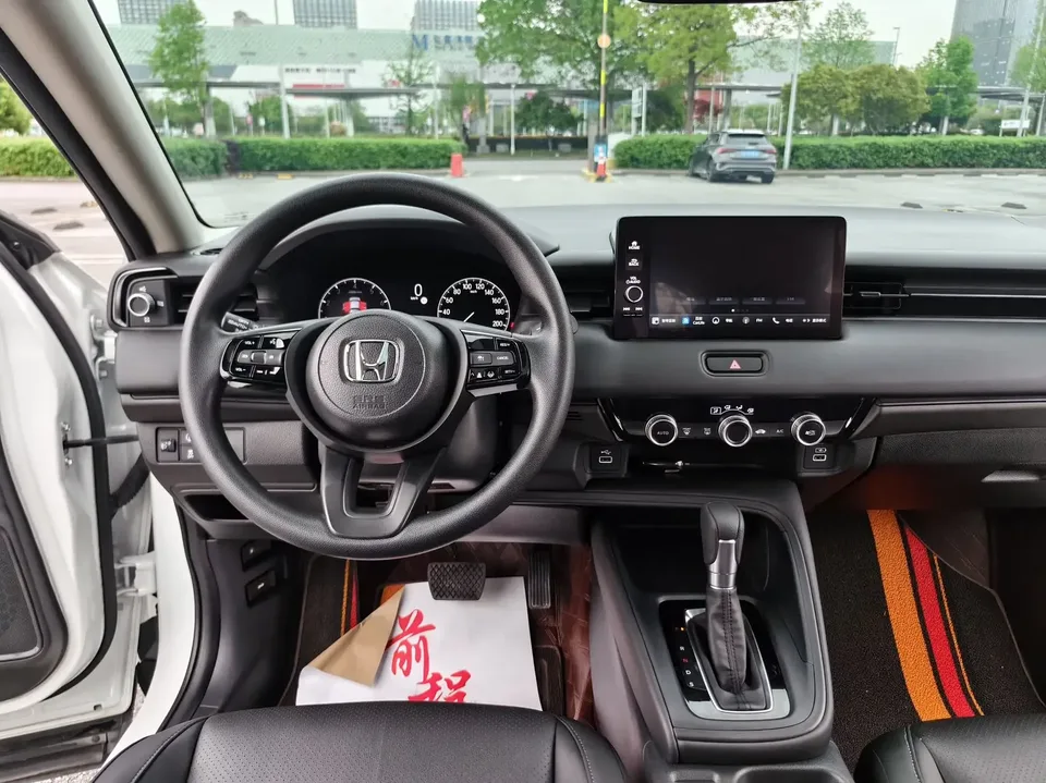 Honda VEZEL Binzhi 2023 1.5L CVT Technology Edition 2023 — thumbnail 4