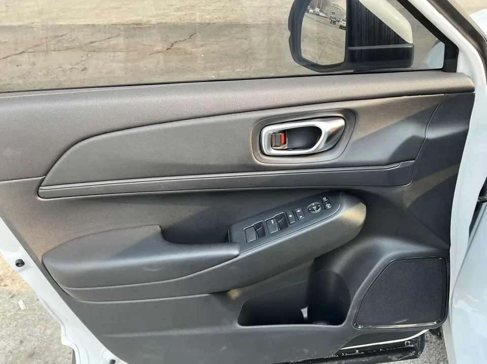 Honda VEZEL Binzhi 2023 1.5L CVT Technology Edition 2023 — thumbnail 5