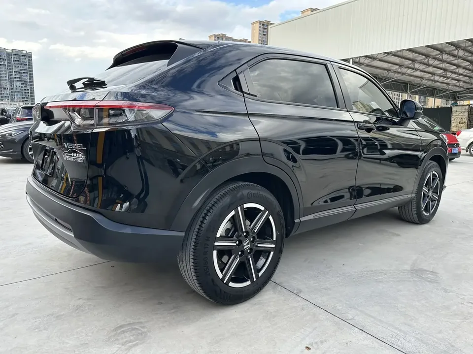 Honda VEZEL Binzhi 2023 1.5L CVT Technology Edition 2023 — thumbnail 5