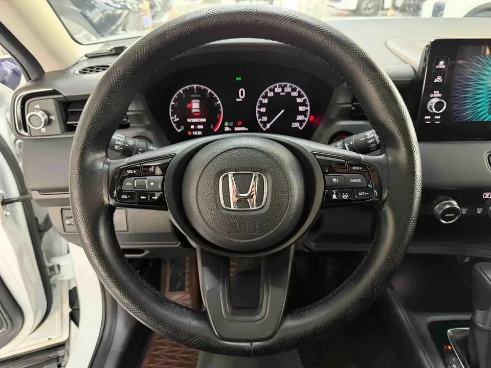 Honda VEZEL Binzhi 2023 1.5L CVT Technology Edition 2023 — thumbnail 4