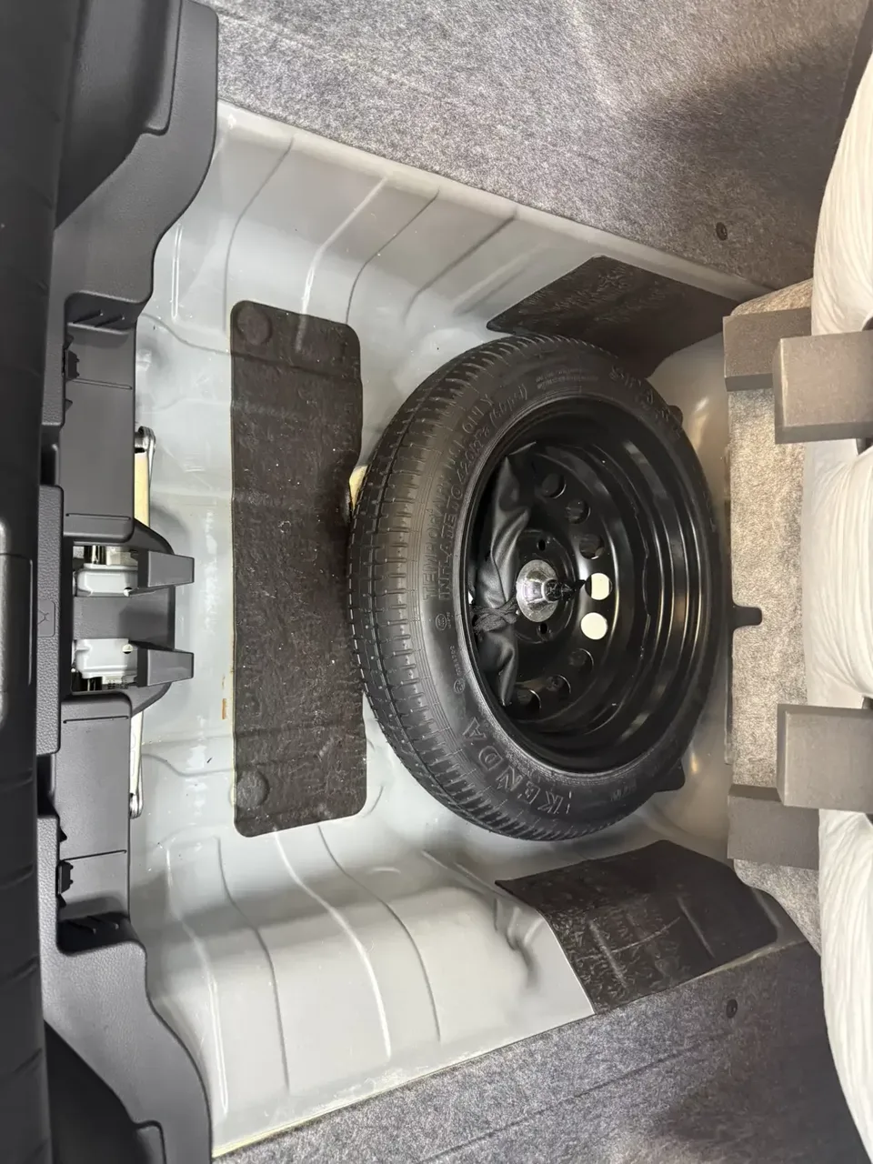 Honda Crider Lingpai 2022 180Turbo CVT Deluxe Edition 2023 — thumbnail 3