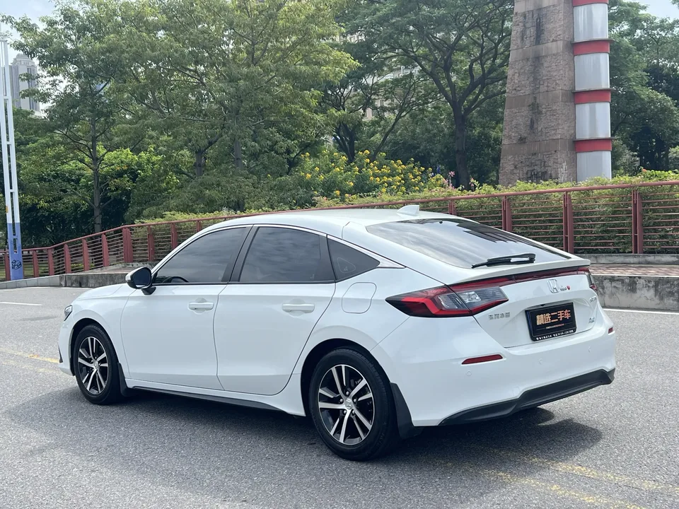 Honda CIVIC Civic 2023 HATCHBACK 240TURBO CVT Extreme Edition 2024 — thumbnail 2