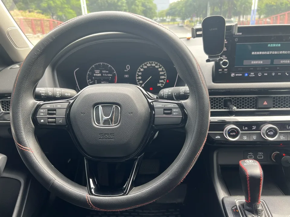 Honda CIVIC Civic 2023 HATCHBACK 240TURBO CVT Extreme Edition 2024 — thumbnail 4
