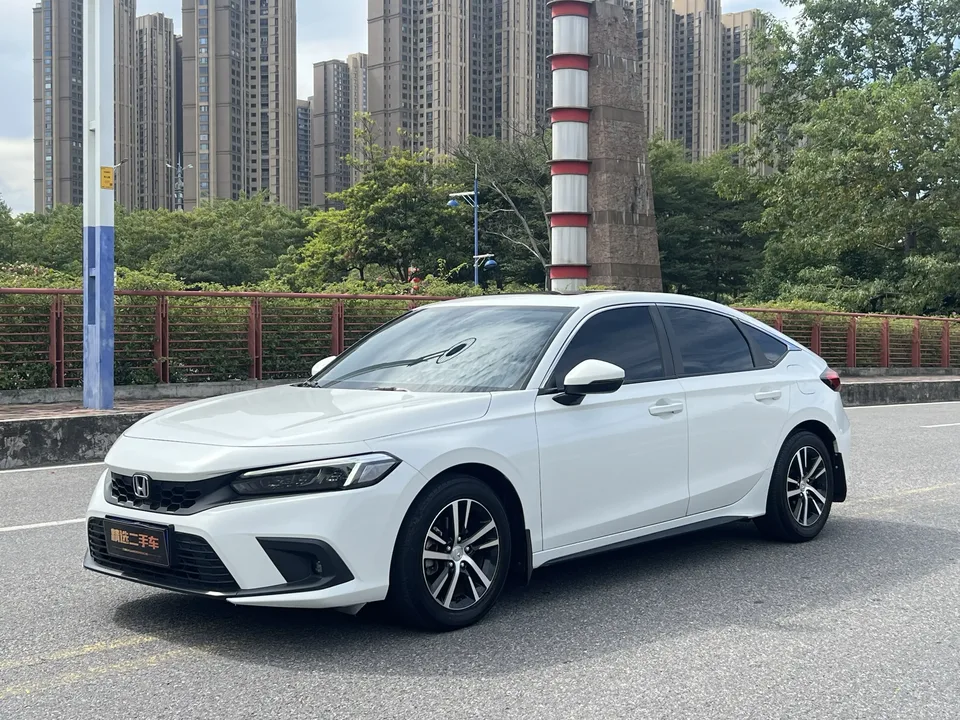 Honda CIVIC Civic 2023 HATCHBACK 240TURBO CVT Extreme Edition 2024 — photo 1, buy with delivery to Moscow
