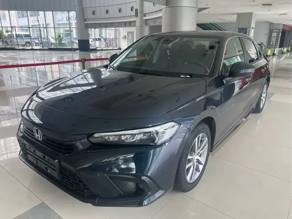 Honda CIVIC Civic 2023 HATCHBACK 240TURBO CVT Extreme Edition 2024 — photo 1, buy with delivery to Moscow