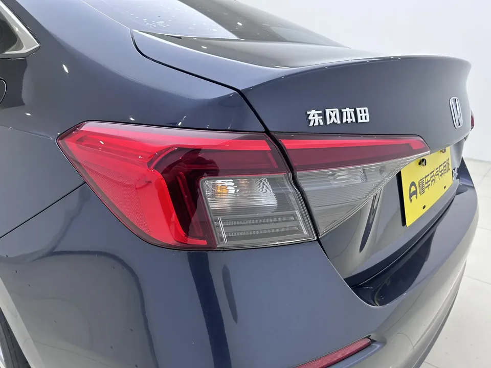 Honda CIVIC Civic 2023 240TURBO CVT Power Edition 2023 — thumbnail 4