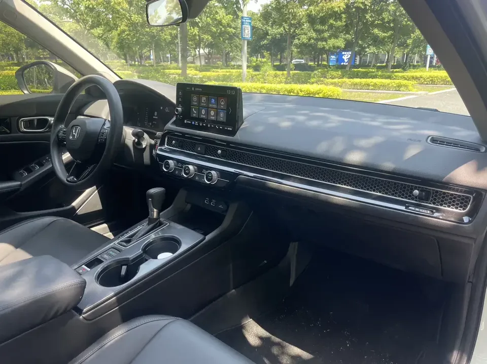 Honda CIVIC Civic 2022 240TURBO CVT Dynamic Edition 2022 — thumbnail 4