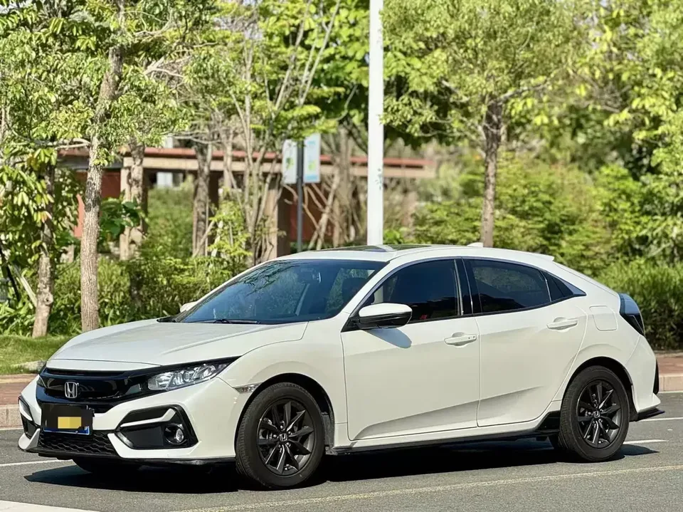 Honda CIVIC Civic 2020 HATCHBACK 220TURBO CVT New Control 2023 — photo 1, buy with delivery to Moscow