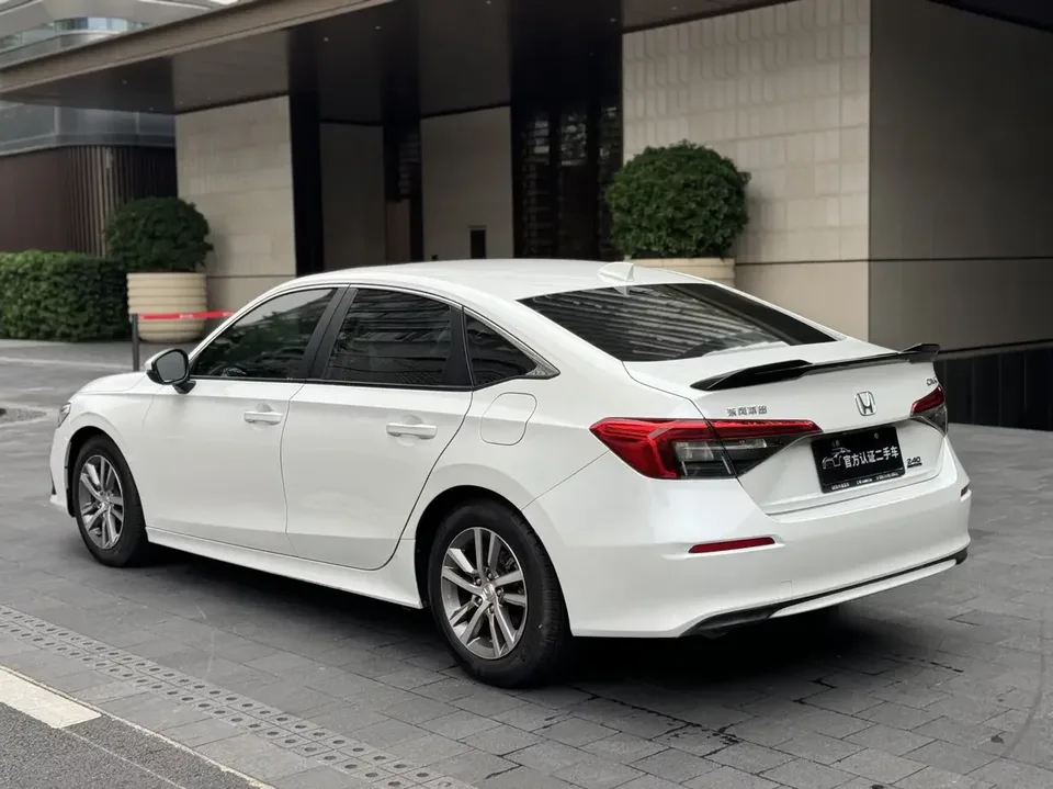 Honda CIVIC Civic 2022 240TURBO CVT Dynamic C-position Special Edition 2023 — thumbnail 2