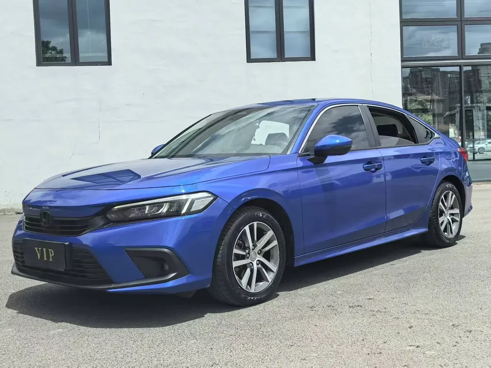 Honda CIVIC Civic 2022 240TURBO CVT Dynamic C-position Special Edition 2023 — photo 1, buy with delivery to Moscow