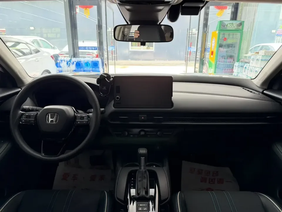 Honda HR-V HondaHR-V 2023 240TURBO CVT Jinrui Edition 2024 — thumbnail 3