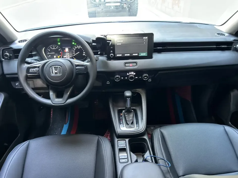 Honda WR-V HondaXR-V 2023 1.5L CVT Hot Edition 2023 — миниатюра 3