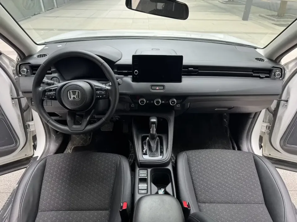 Honda WR-V HondaXR-V 2023 1.5L CVT Hot Edition 2023 — миниатюра 3