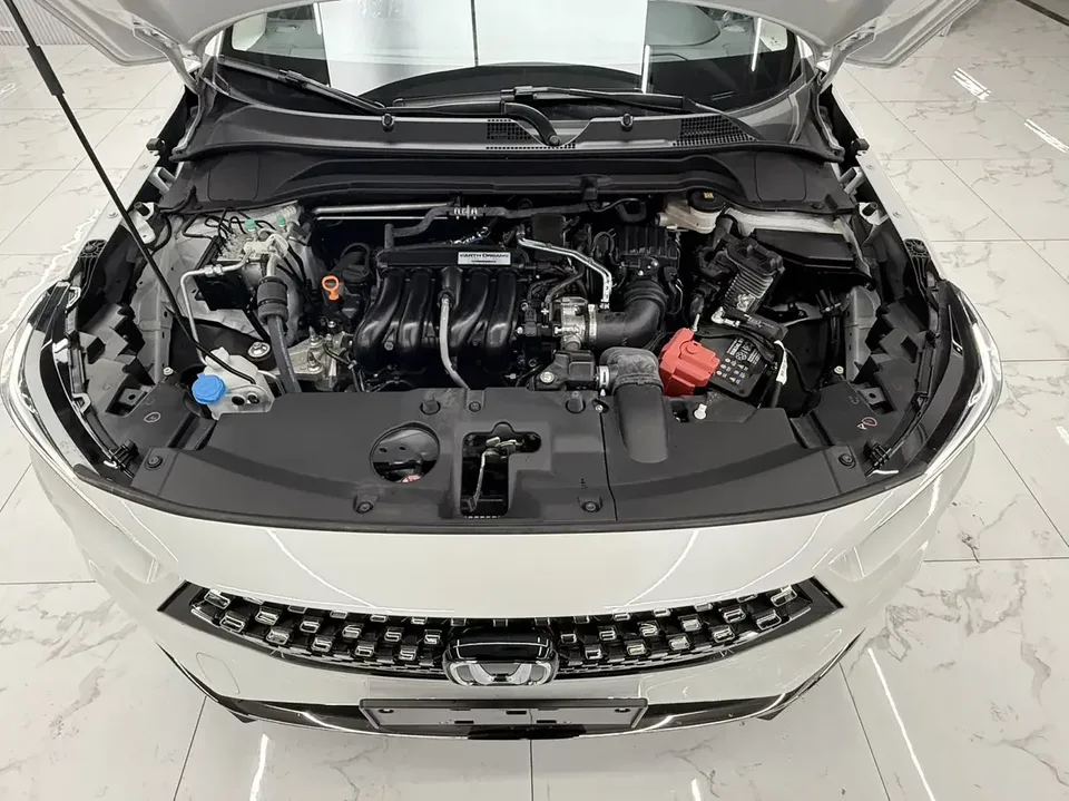 Honda WR-V HondaXR-V 2024 1.5L CVT Passion Edition 2023 — thumbnail 3