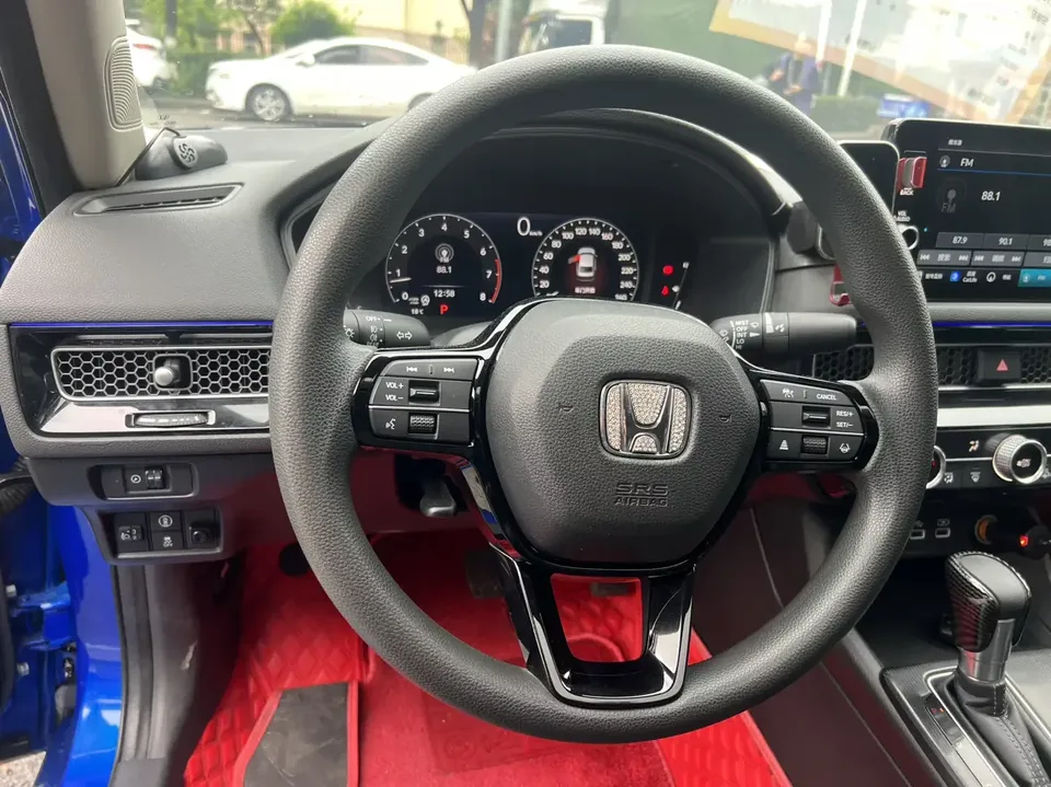Honda CIVIC Civic 2022 240TURBO CVT Dynamic Edition 2022 — thumbnail 4
