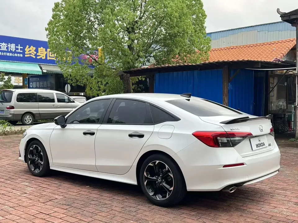 Honda CIVIC Civic 2022 240TURBO CVT Fuel Edition 2024 — thumbnail 4