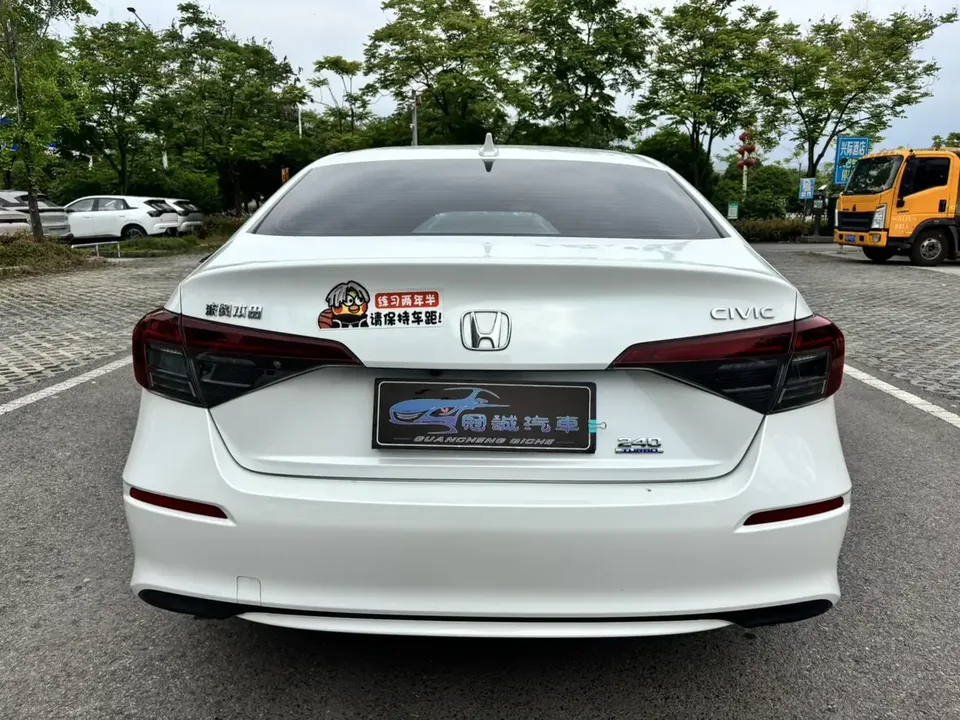Honda CIVIC Civic 2025 240TURBO CVT Zhiqu Plus 2025 — thumbnail 2