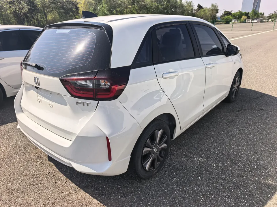 Honda FIT Fit 2022 1.5L CVT Unlimited MUGEN Edition 2022 — thumbnail 2