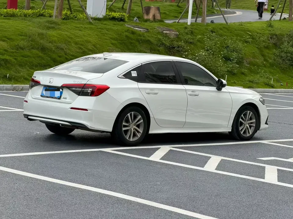 Honda CIVIC Civic 2022 240TURBO CVT Dynamic Edition 2022 — thumbnail 2