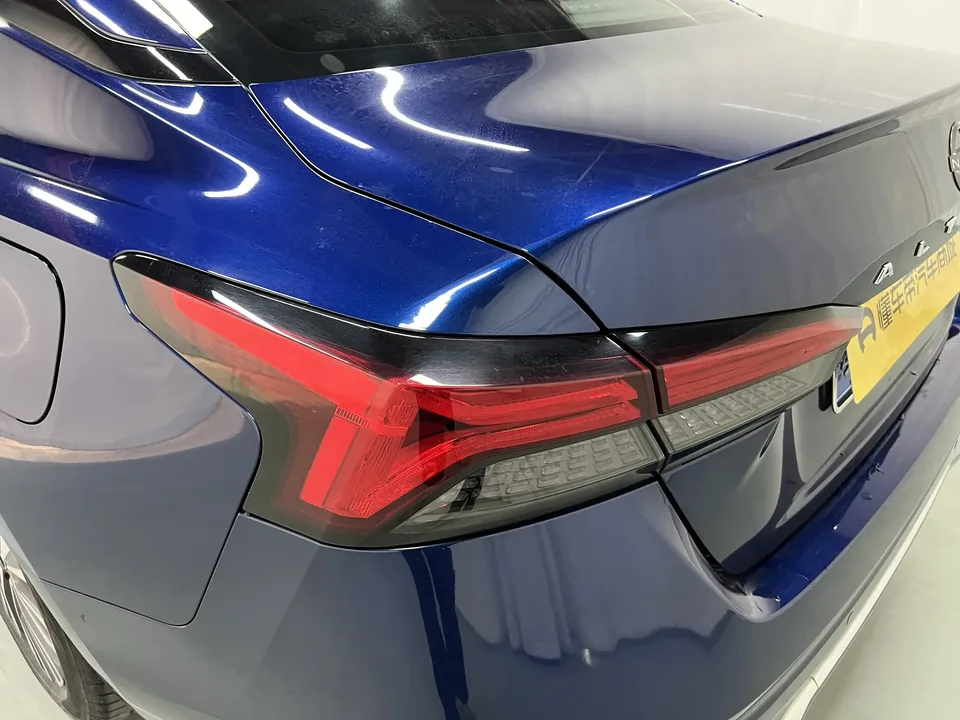 Nissan Altima Sound of nature 2022 2.0L XL-Upr Premium Edition 2023 — thumbnail 4
