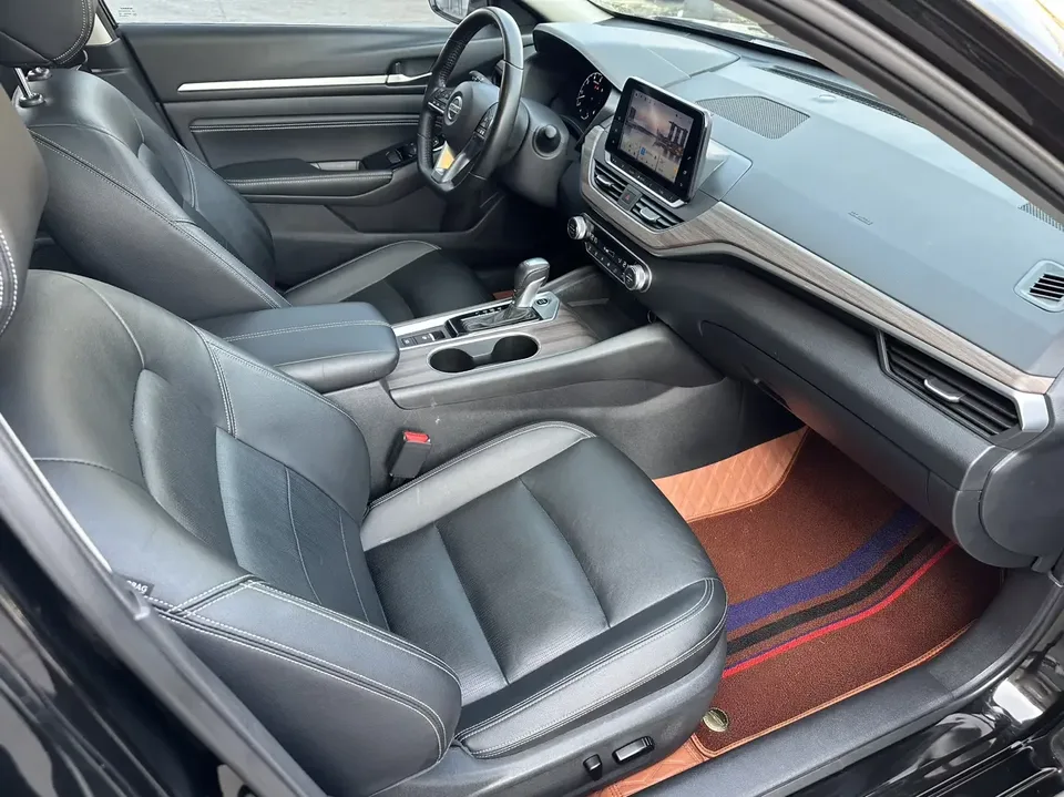 Nissan Altima Sound of nature 2021 2.0L XL Comfort Edition 2022 — thumbnail 3