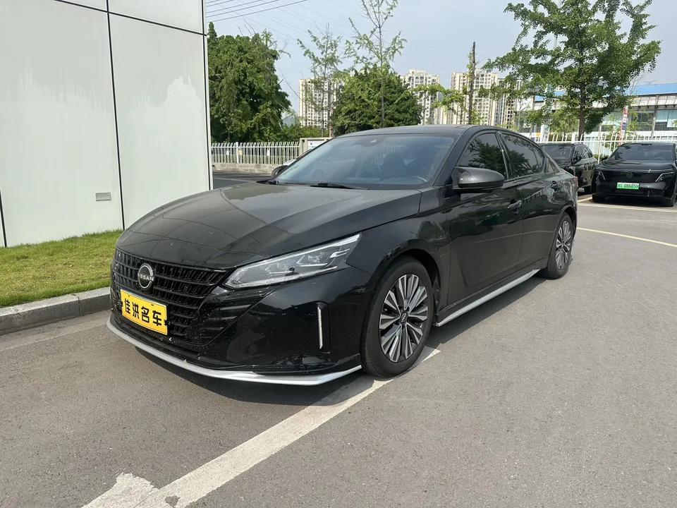 Nissan Altima Sound of nature 2022 2.0L XL-Upr Premium Edition 2023 — photo 1, buy with delivery to Moscow