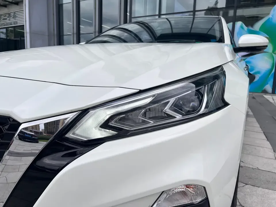 Nissan Altima Sound of nature 2021 2.0L XL Comfort Edition 2022 — thumbnail 3
