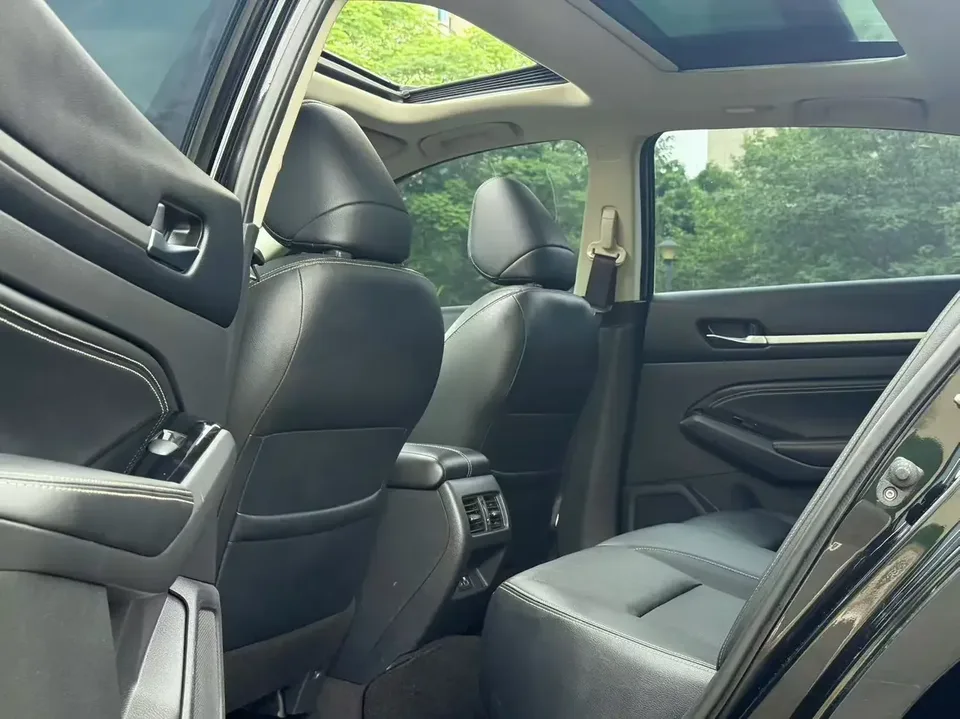 Nissan Altima Sound of nature 2020 Modified 2.0L XL Comfort Edition 2022 — thumbnail 3