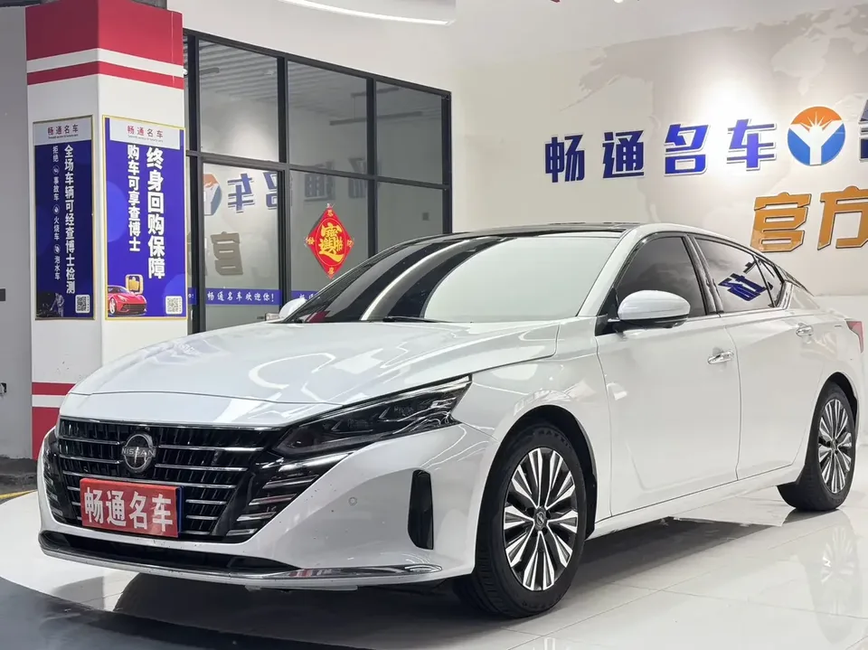 Nissan Altima Sound of nature 2022 2.0L XL-Upr Premium Edition 2023 — photo 1, buy with delivery to Moscow