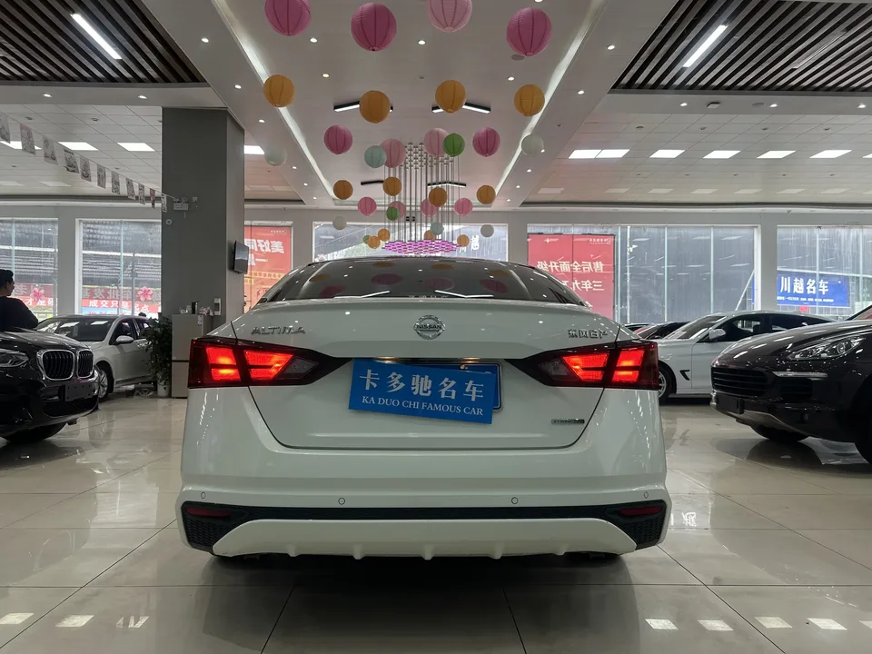 Nissan Altima Sound of nature 2021 2.0L XL Comfort Edition 2022 — миниатюра 2