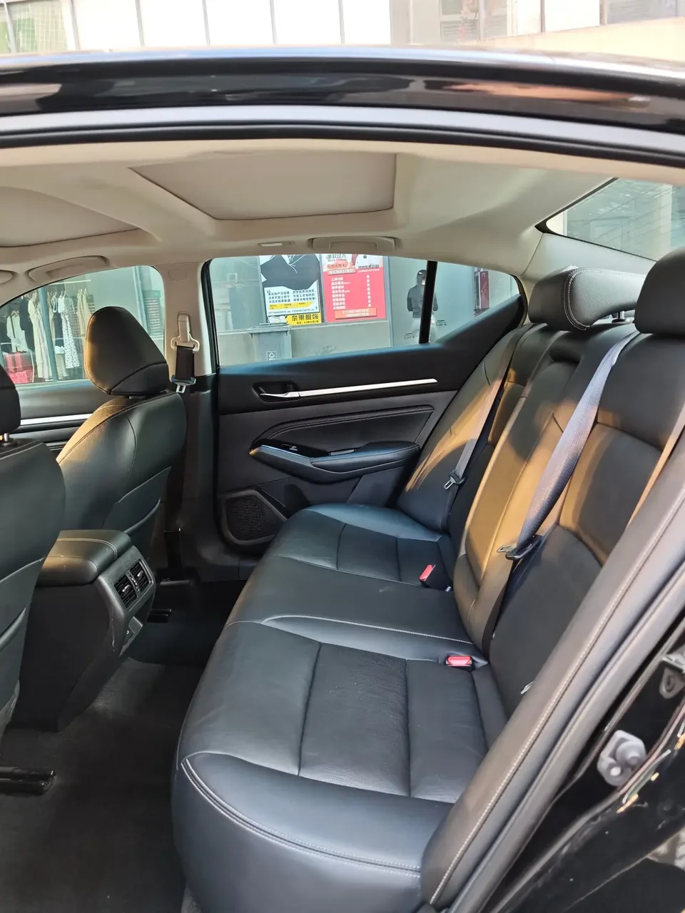 Nissan Altima Sound of nature 2022 2.0L XL-TLS Enjoy Edition 2023 — thumbnail 3