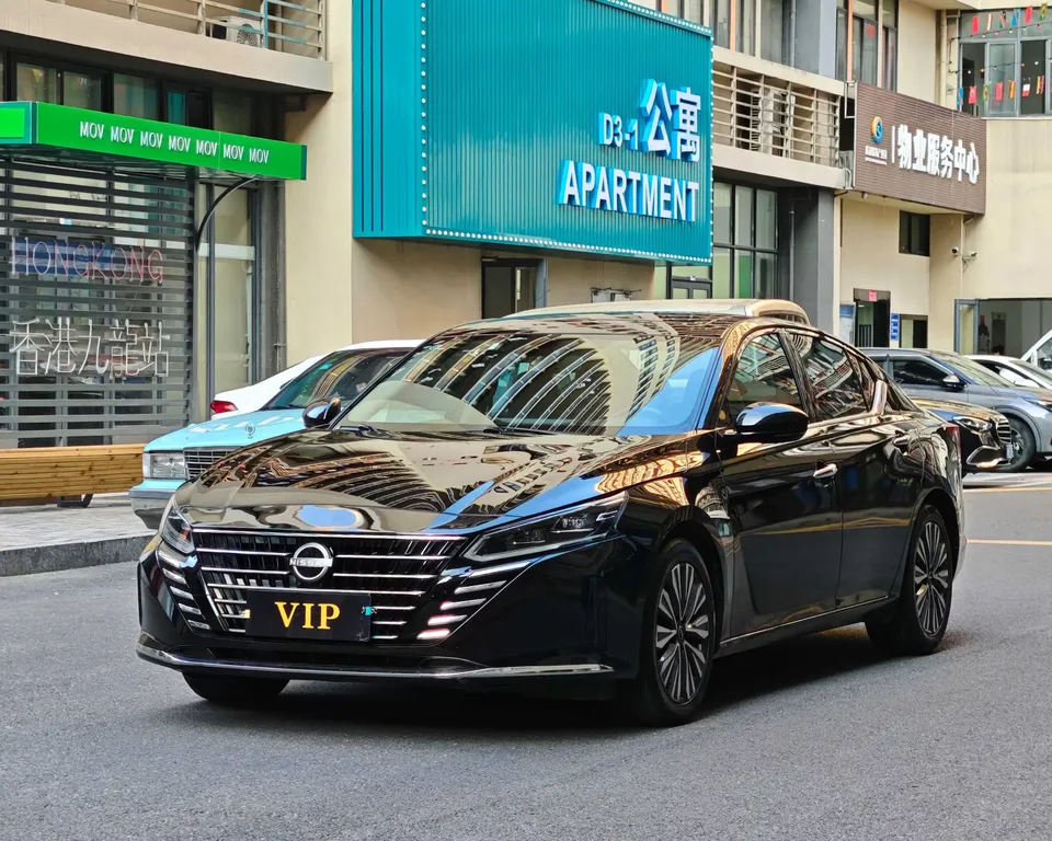 Nissan Altima Sound of nature 2022 2.0L XL-TLS Enjoy Edition 2023 — photo 1, buy with delivery to Moscow