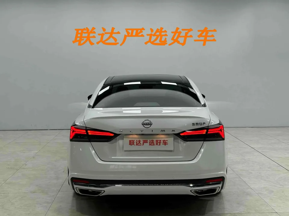 Nissan Altima Sound of nature 2022 2.0L XL-Upr Premium Edition 2022 — thumbnail 2