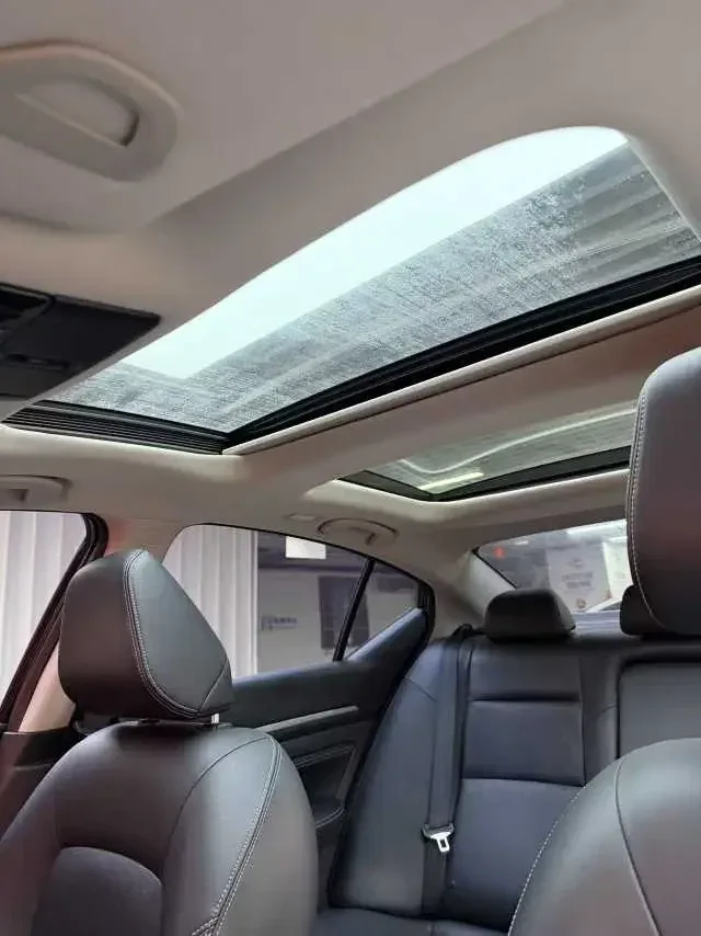 Nissan Altima Sound of nature 2022 2.0L XL-TLS Enjoy Edition 2024 — thumbnail 4