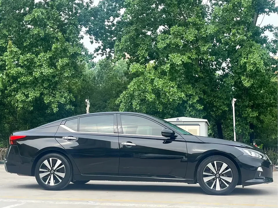 Nissan Altima Sound of nature 2021 2.0L XL Comfort Edition 2022 — thumbnail 5