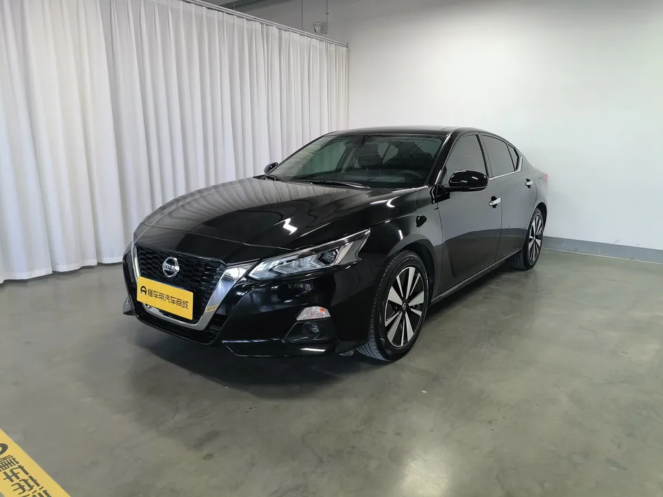 Nissan Altima Sound of nature 2021 2.0L XL Comfort Edition 2022 — photo 1, buy with delivery to Moscow