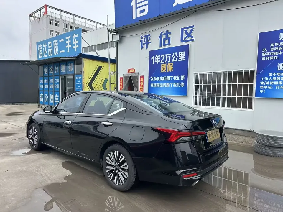 Nissan Altima Sound of nature 2022 2.0L XL-TLS Enjoy Edition 2024 — thumbnail 4