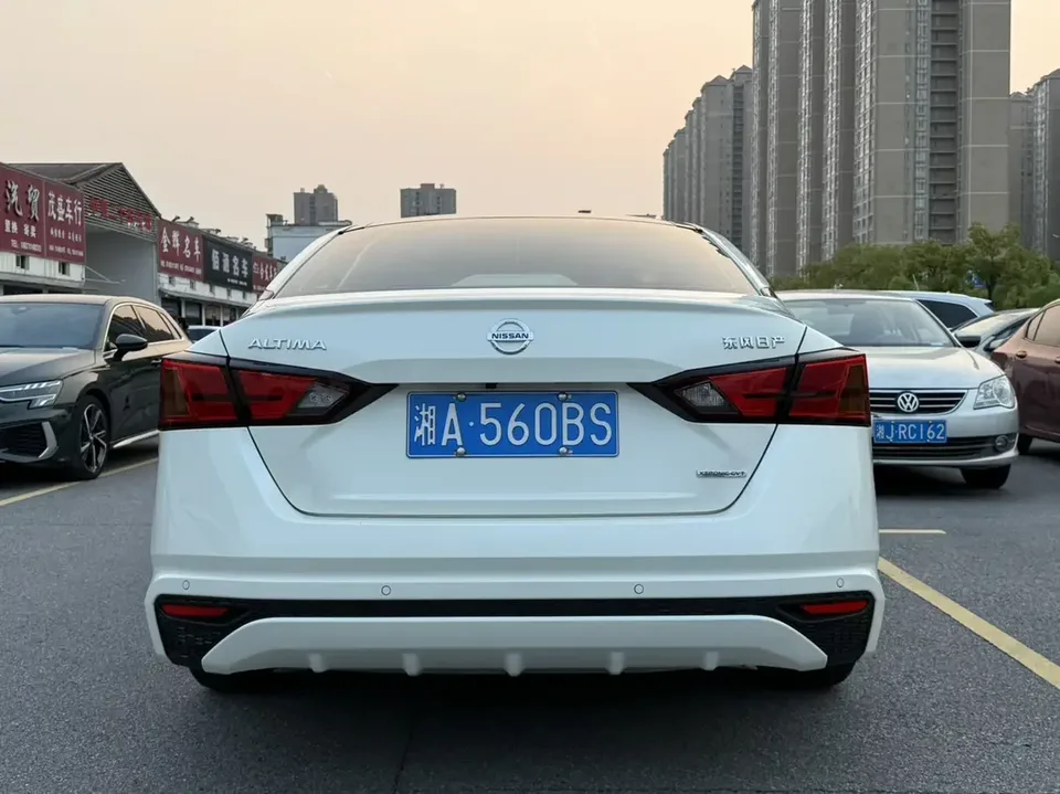 Nissan Altima Sound of nature 2021 2.0L XL Comfort Edition 2023 — миниатюра 2