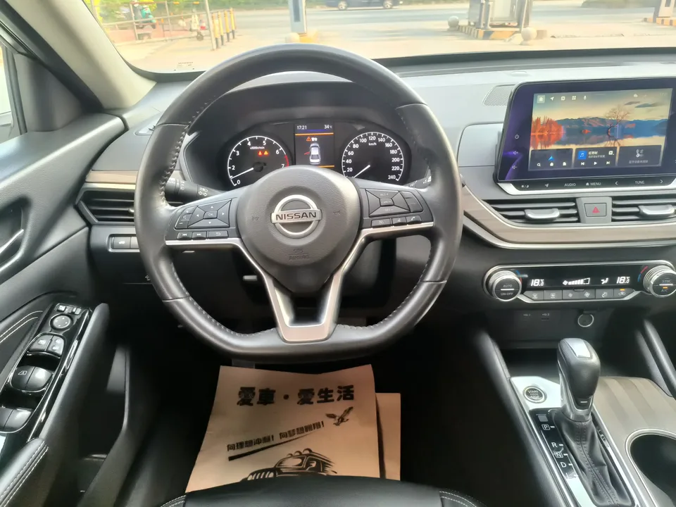 Nissan Altima Sound of nature 2021 2.0L XL Comfort Edition 2022 — thumbnail 3