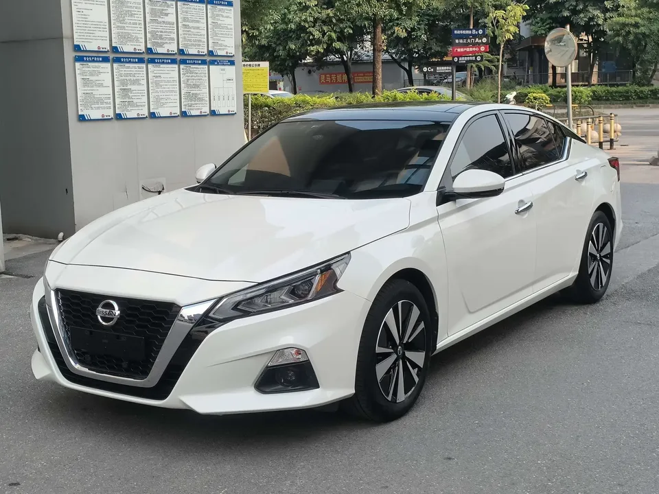 Nissan Altima Sound of nature 2021 2.0L XL Comfort Edition 2022 — photo 1, buy with delivery to Moscow