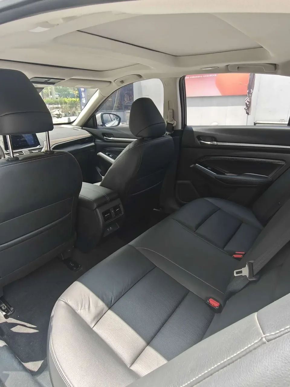 Nissan Altima Sound of nature 2021 2.0L XL Comfort Edition 2022 — thumbnail 3