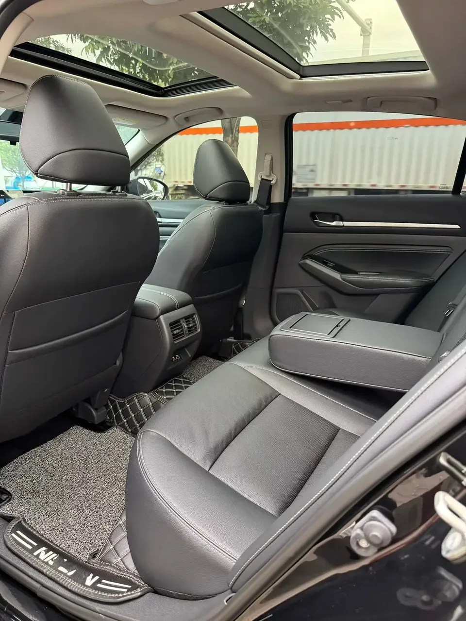Nissan Altima Sound of nature 2021 2.0L XL Comfort Edition 2023 — thumbnail 5